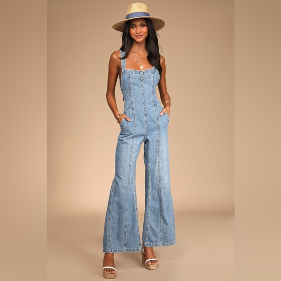 ✨Host Pick ✨𝓯𝓹 Free People ~ Kendra Medium Wash Denim Tie-Back Flared Jumpsuit - Picture 3 of 14